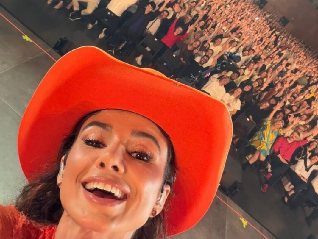 Paula Fernandes lota shows em Portugal e emociona público em duas noites marcantes Paula Fernandes lota shows em Portugal e emociona público em duas noites marcantes