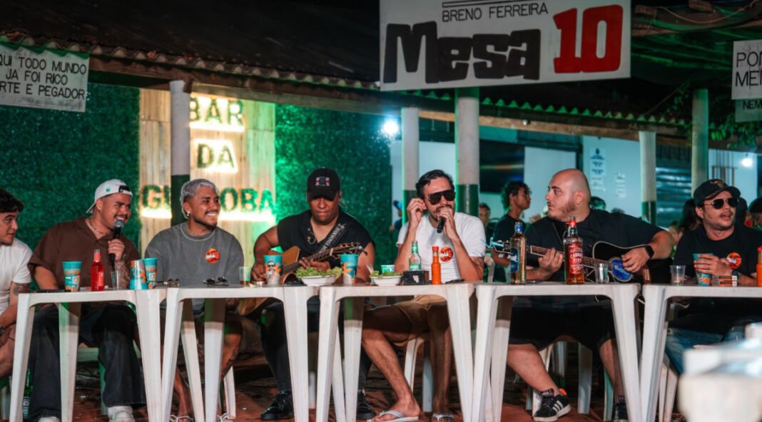 Breno Ferreira aposta em clima de bar no audiovisual “Mesa 10”, gravado em Goiás Breno Ferreira aposta em clima de bar no audiovisual “Mesa 10”, gravado em Goiás
