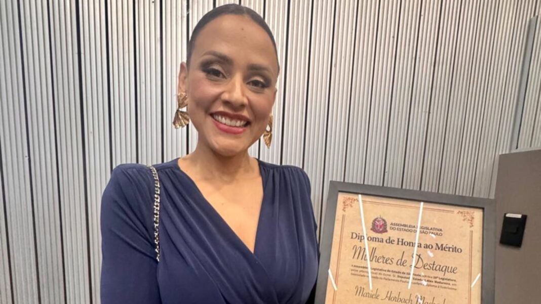 Chef E Empresária Mariele Horbach É Homenageada Na Alesp E Reforça Protagonismo Feminino Na Gastronomia Chef E Empresária Mariele Horbach É Homenageada Na Alesp E Reforça Protagonismo Feminino Na Gastronomia